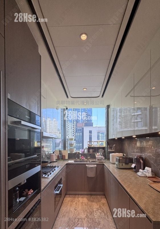 Monaco 售盘 4 房 , 3 浴室 1,543 平方尺