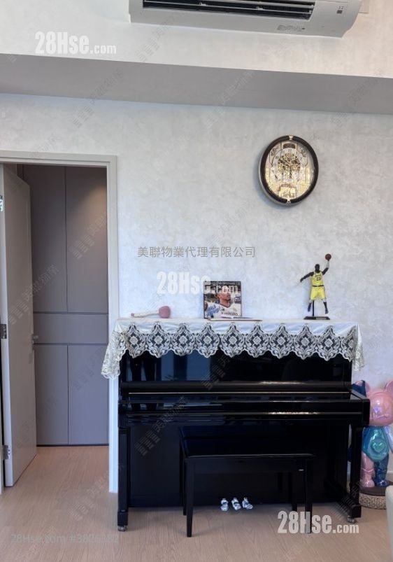 Monaco 售盘 4 房 , 3 浴室 1,543 平方尺