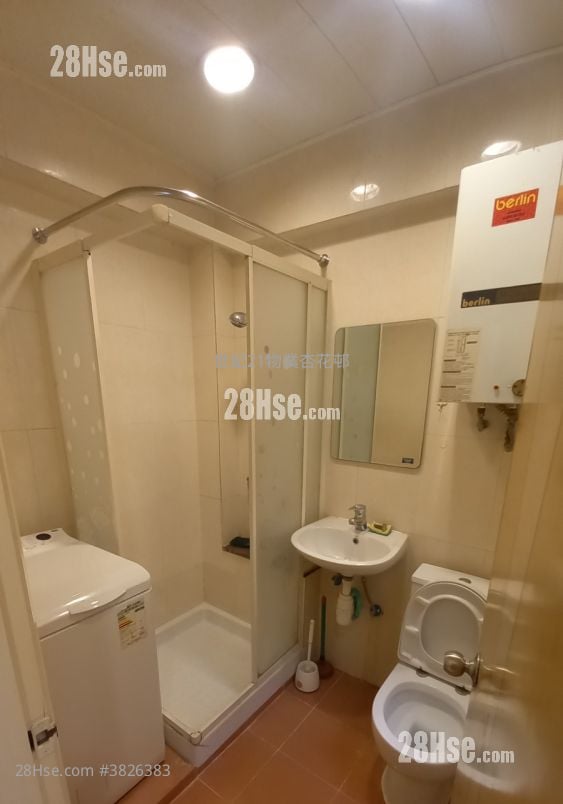 Vitus House Rental 2 Bedrooms 454 ft²