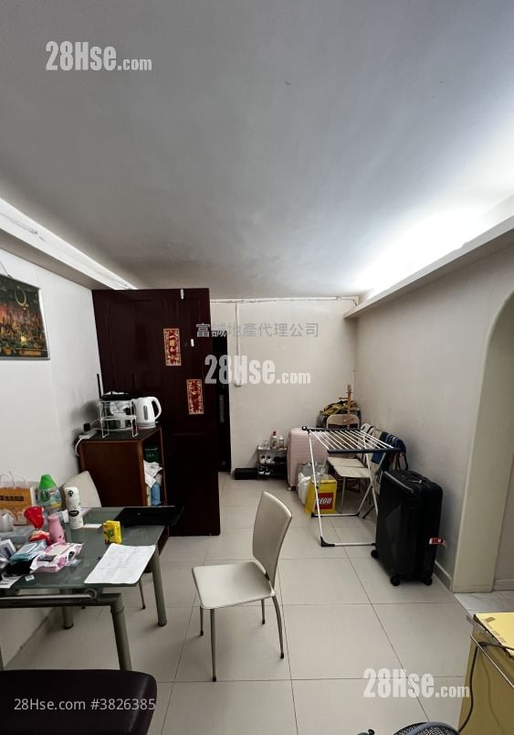 凤德邨 售盘 3 房 , 1 浴室 598 平方尺