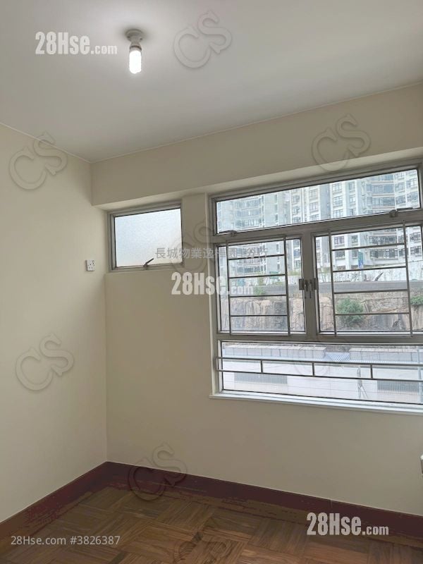 康山花園 售盤 2 房 , 1 浴室 484 平方呎