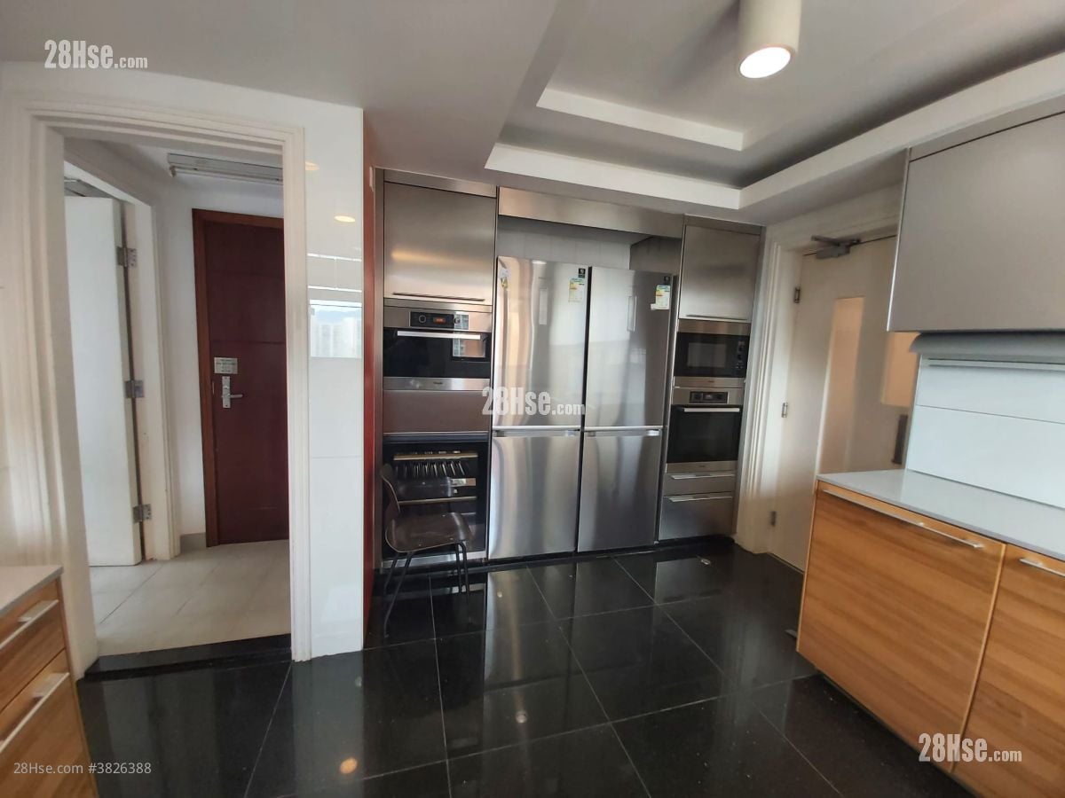 衛理苑 租盤 4 房 , 2 浴室 1,626 平方呎