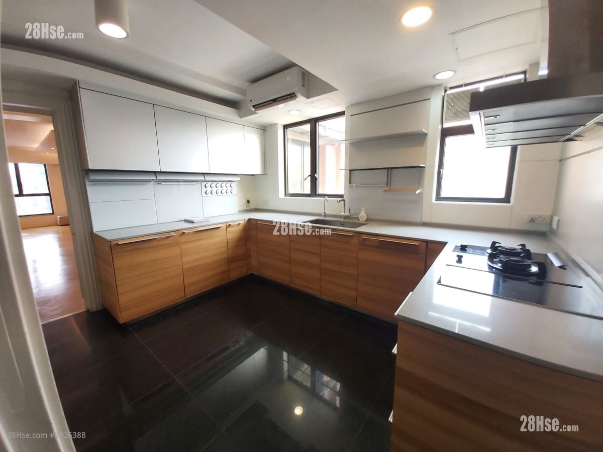 衛理苑 租盤 4 房 , 2 浴室 1,626 平方呎