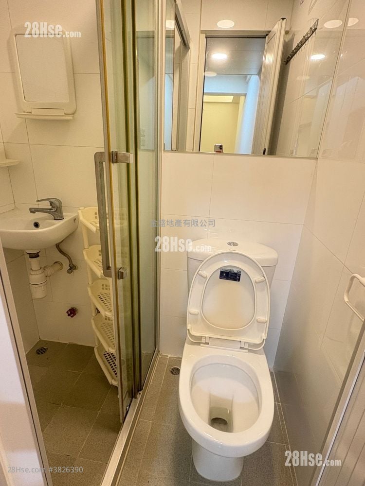 堡壘大樓 租盤 140 平方呎