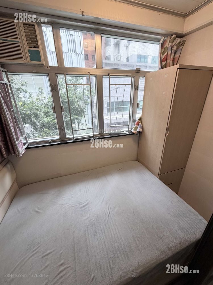 宜安大廈 租盤 1 浴室 160 平方呎