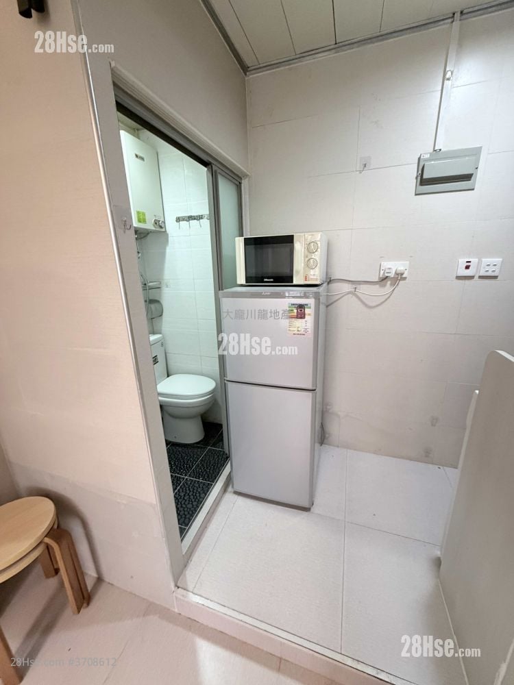 宜安大廈 租盤 1 浴室 160 平方呎