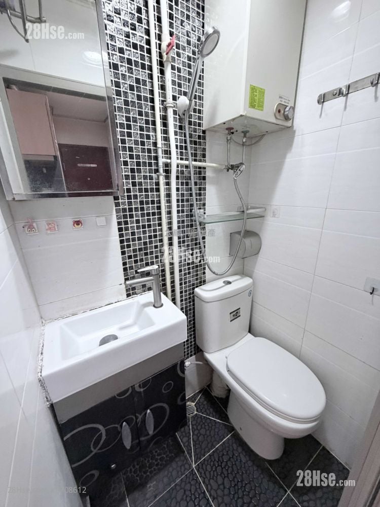 宜安大廈 租盤 1 浴室 160 平方呎