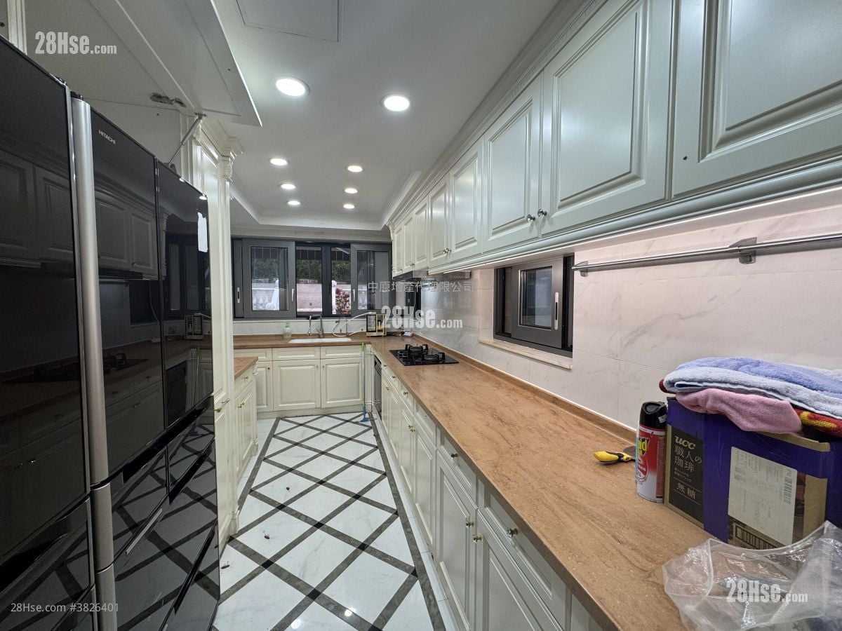 Double Haven Sell 4 Bedrooms 2,250 ft²