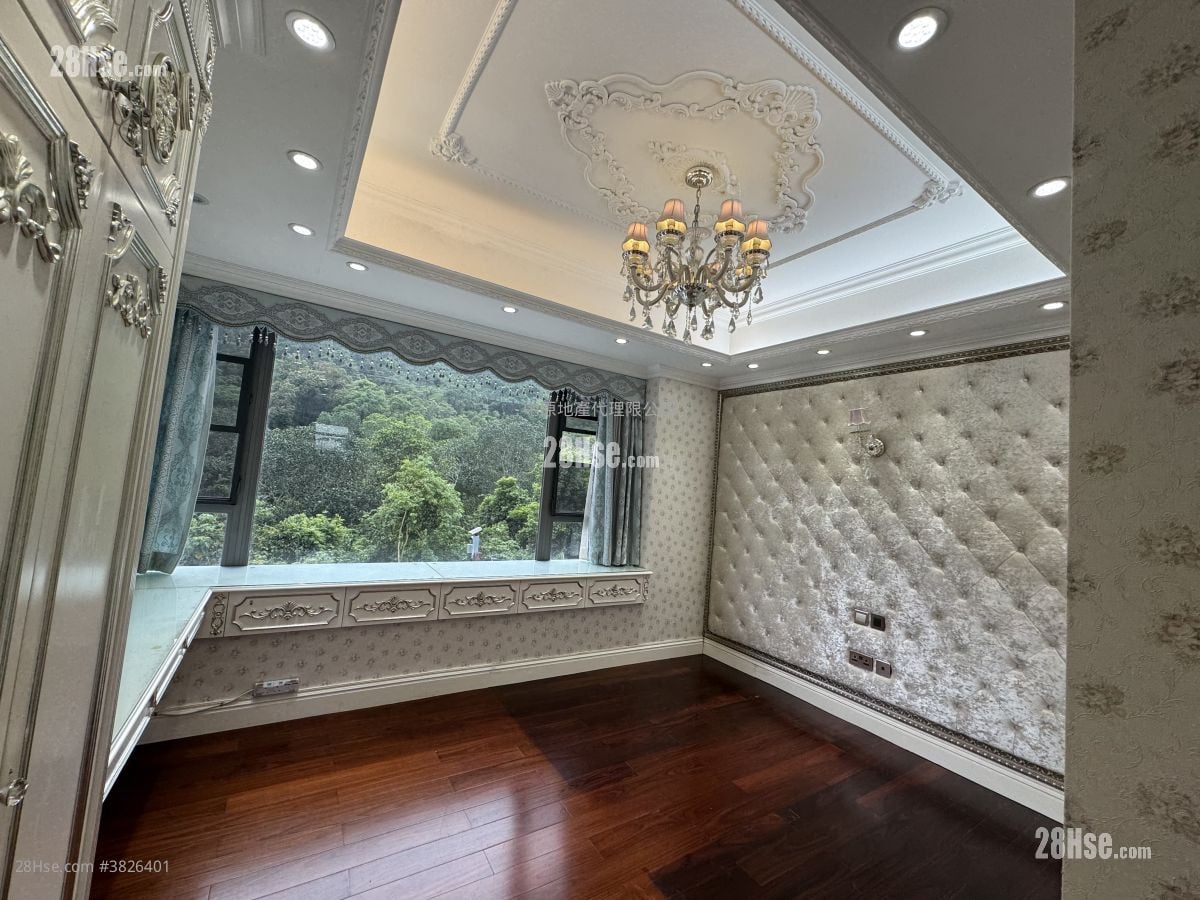 Double Haven Sell 4 Bedrooms 2,250 ft²