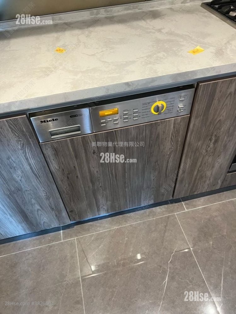 尚珒溋 售盘 4 房 , 1 浴室 1,072 平方尺