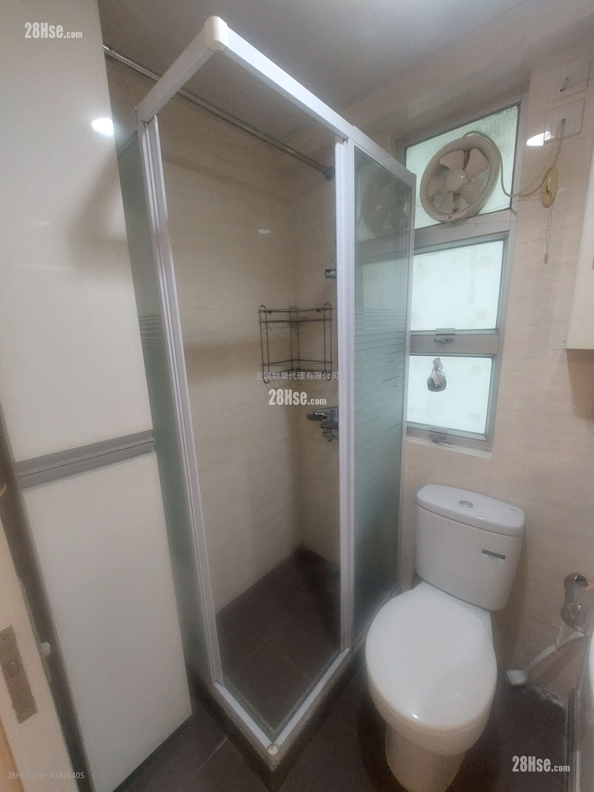 Midland Centre Sell 2 Bedrooms , 1 Bathroom 285 ft²