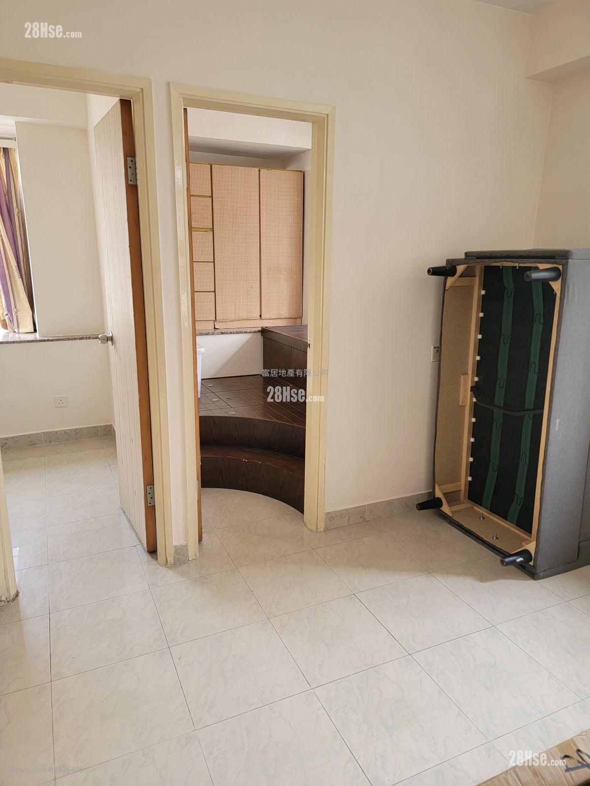 康辉大厦 售盘 2 房 , 1 浴室 271 平方尺