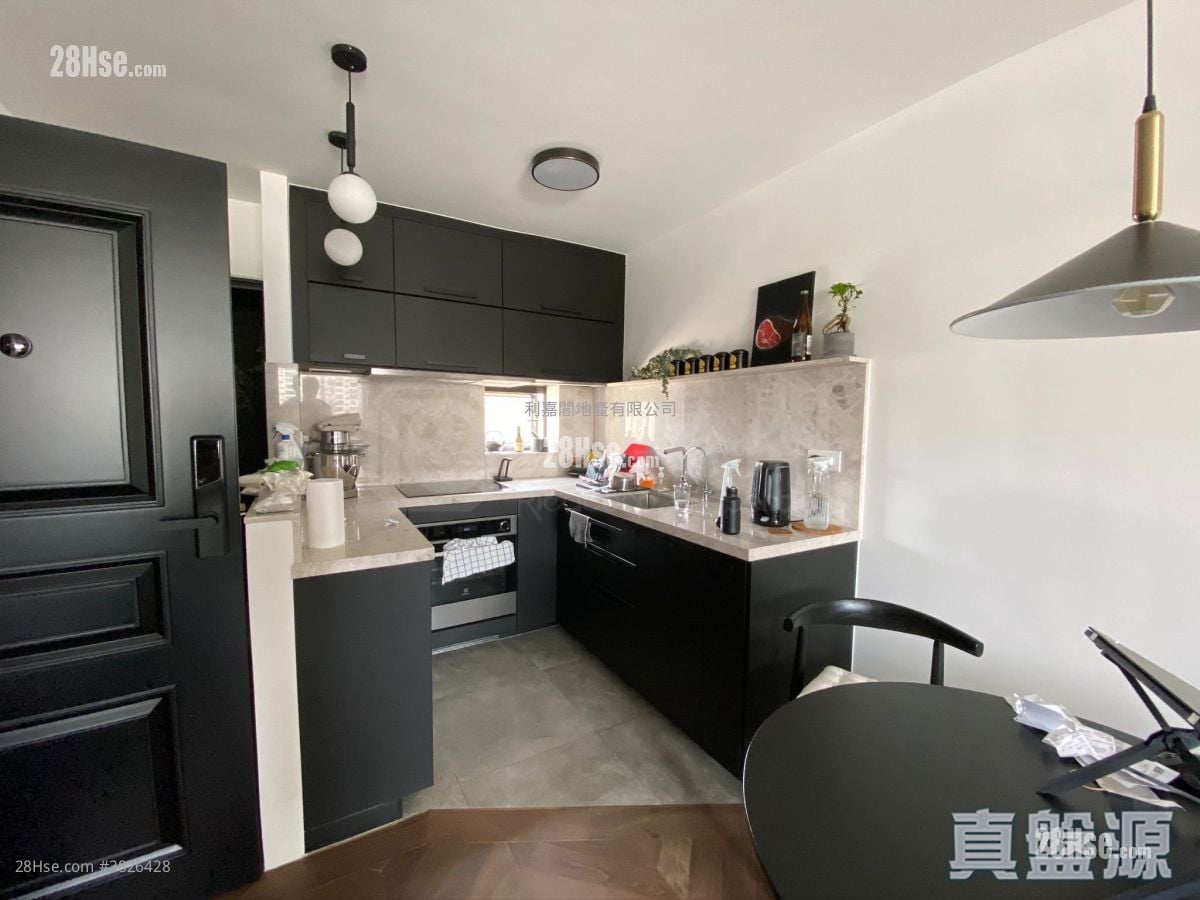 騰黃閣 售盤 2 房 , 2 浴室 661 平方呎