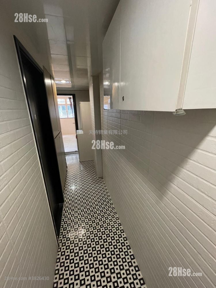 鴻業大廈 租盤 開放式間隔 , 1 浴室 180 平方呎