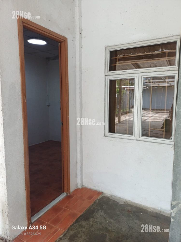 白田新村 租盤 2 房 , 1 浴室 350 平方呎