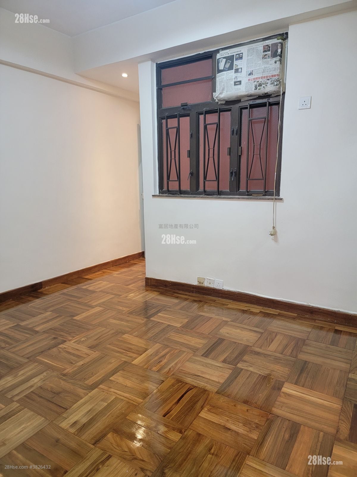 霭华大厦 售盘 2 房 , 1 浴室 321 平方尺