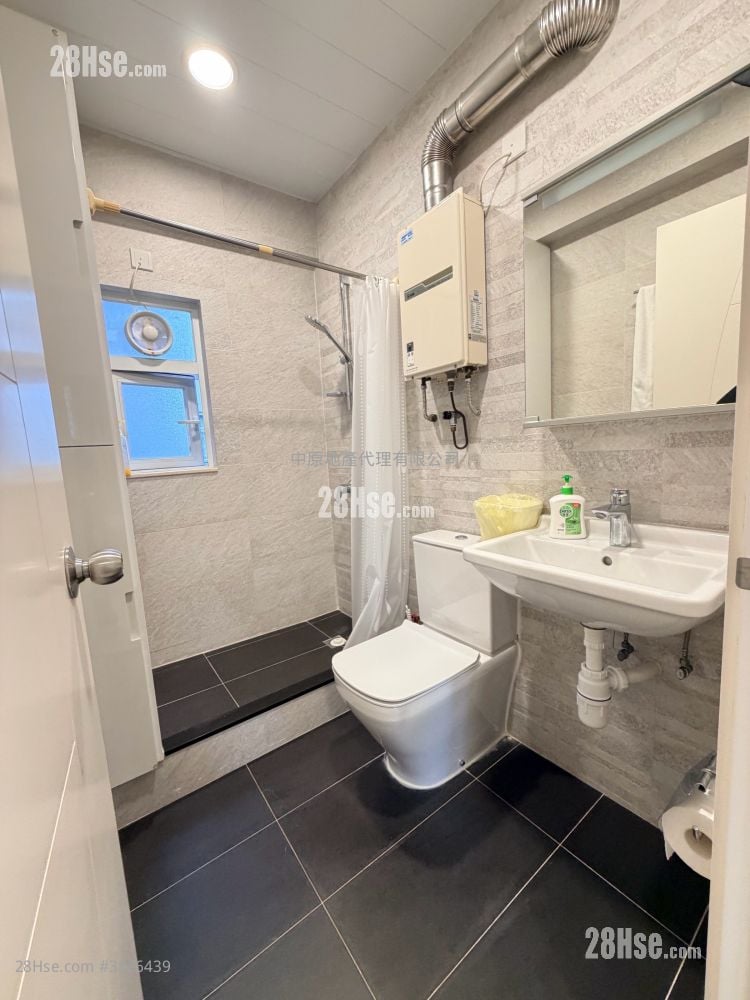 寶峰園 售盤 2 房 , 2 浴室 632 平方呎