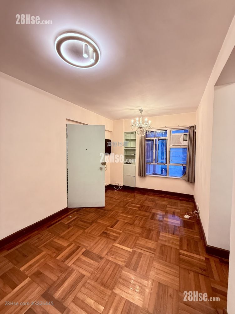 紅磡灣中心 租盤 2 房 , 1 浴室 411 平方呎