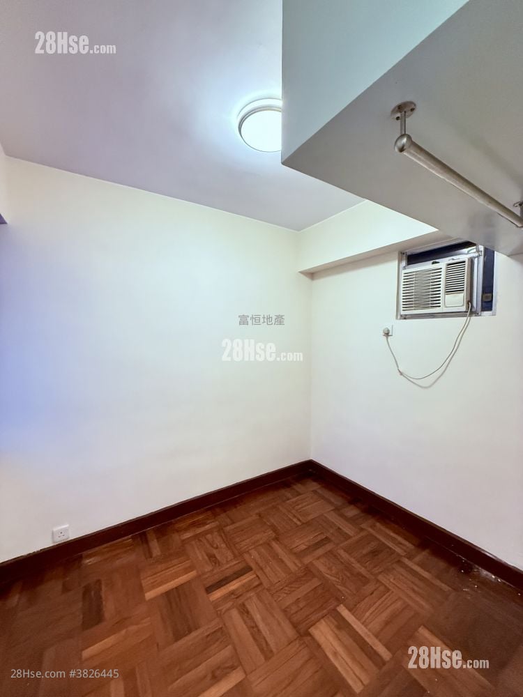 紅磡灣中心 租盤 2 房 , 1 浴室 411 平方呎