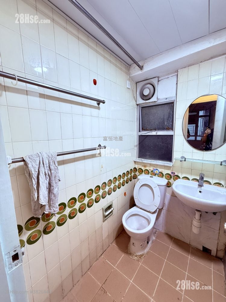 紅磡灣中心 租盤 2 房 , 1 浴室 411 平方呎