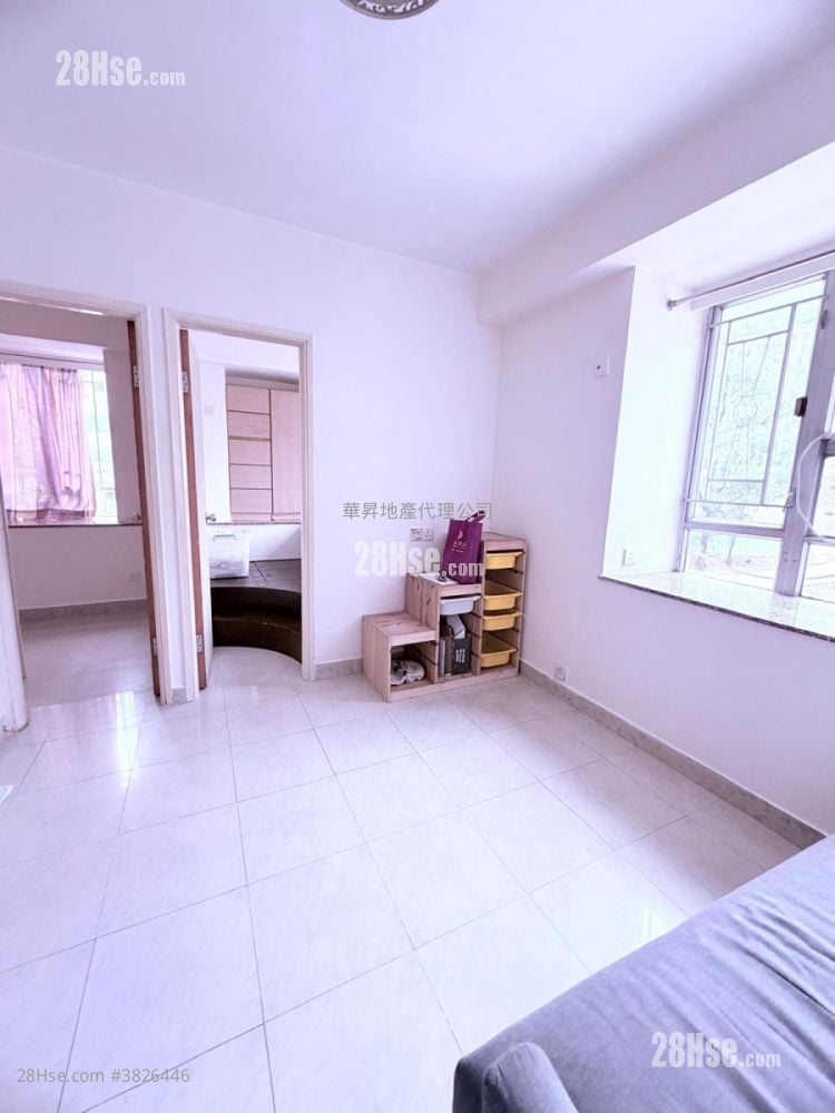 康辉大厦 售盘 2 房 , 1 浴室 271 平方尺