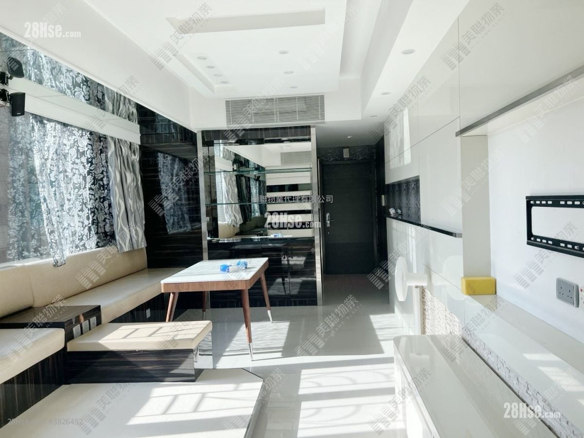 御景峰 售盤 3 房 762 平方呎