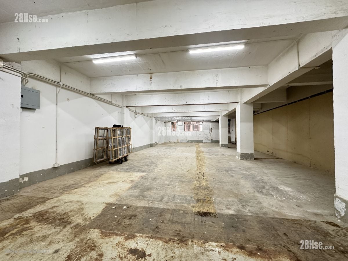 麗昌工廠大廈 租盤 開放式間隔 1,520 平方呎