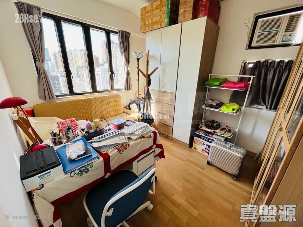 毓秀大廈 售盤 2 房 , 2 浴室 595 平方呎