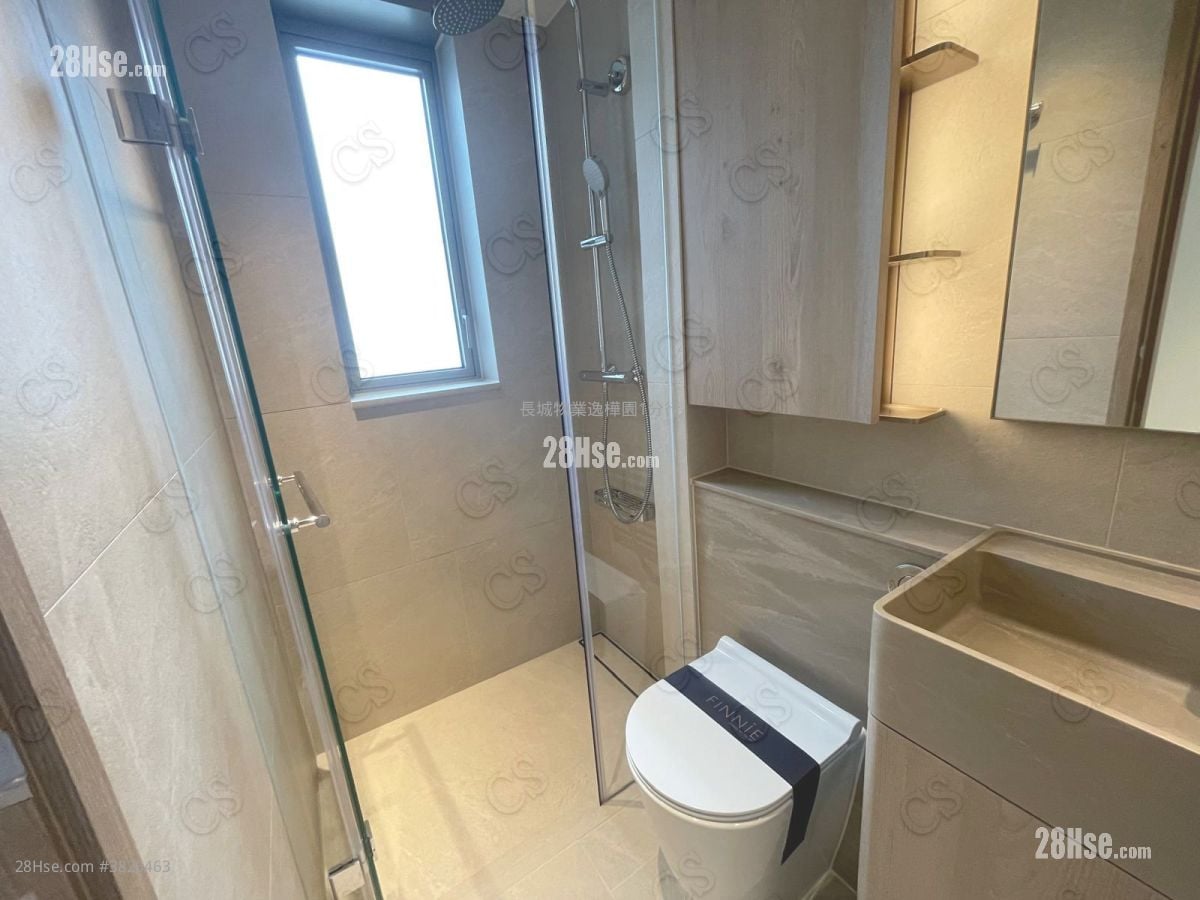 Finnie 租盤 2 房 , 1 浴室 364 平方呎