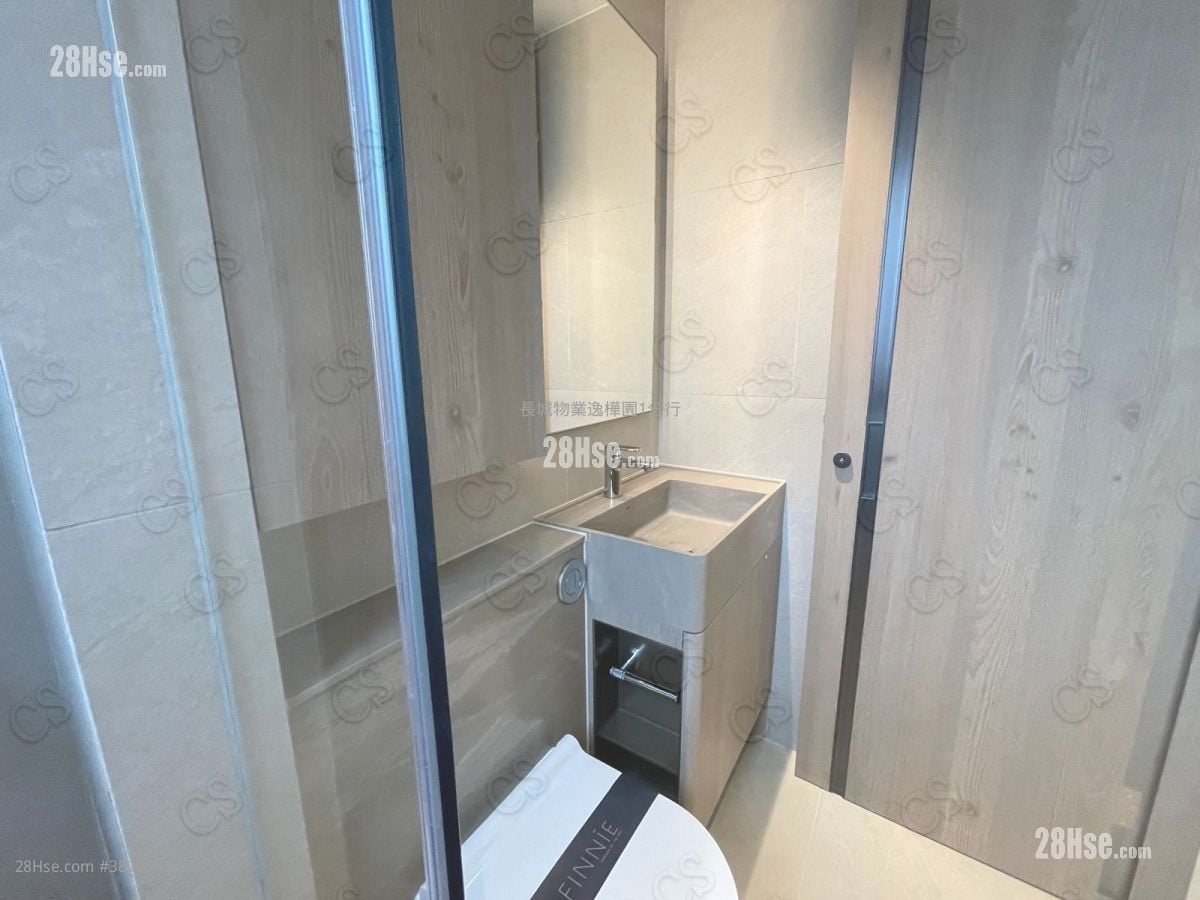 Finnie 租盤 2 房 , 1 浴室 364 平方呎