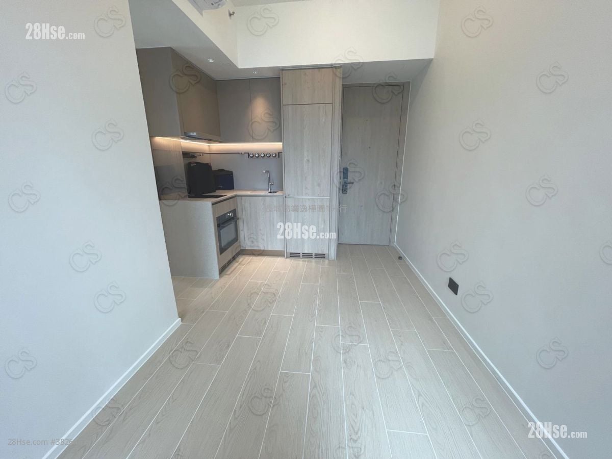 Finnie 租盤 2 房 , 1 浴室 364 平方呎