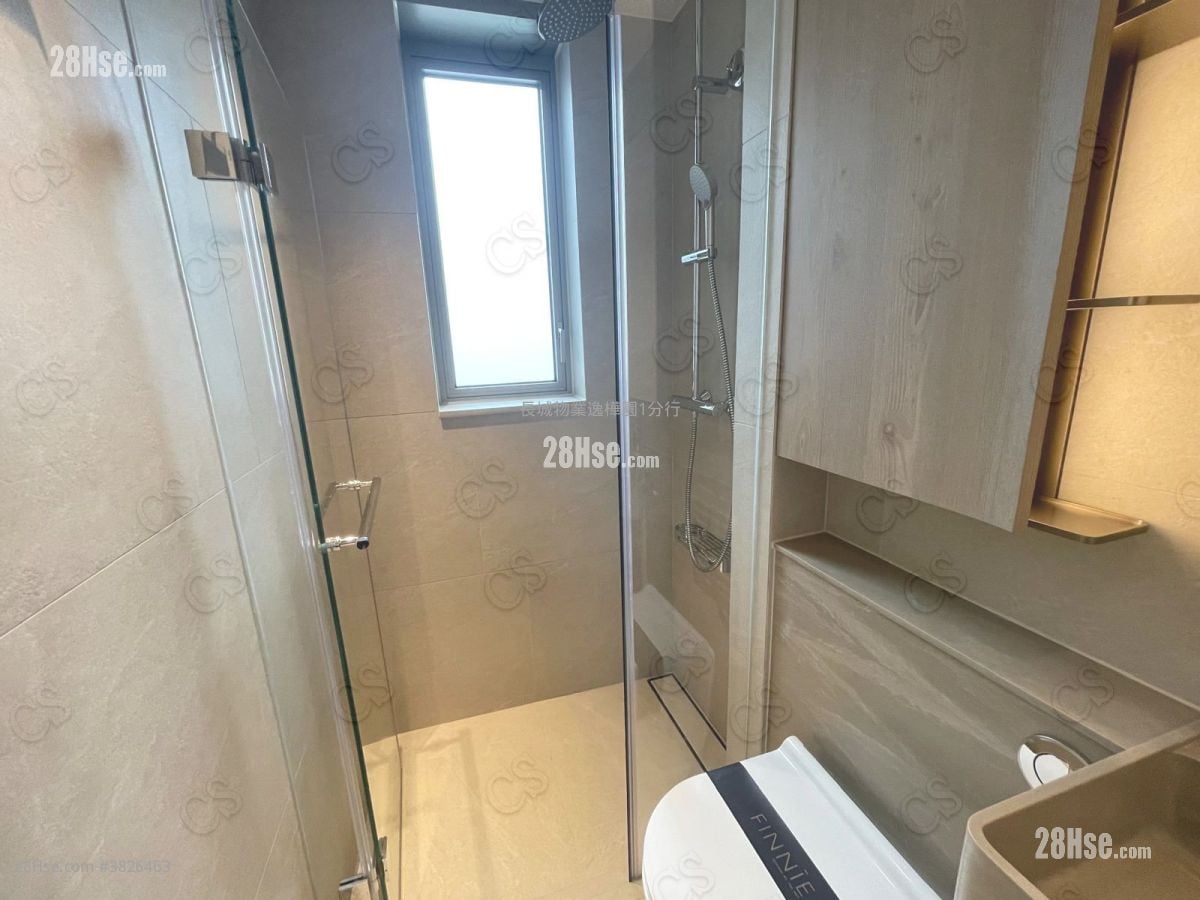 Finnie 租盤 2 房 , 1 浴室 364 平方呎