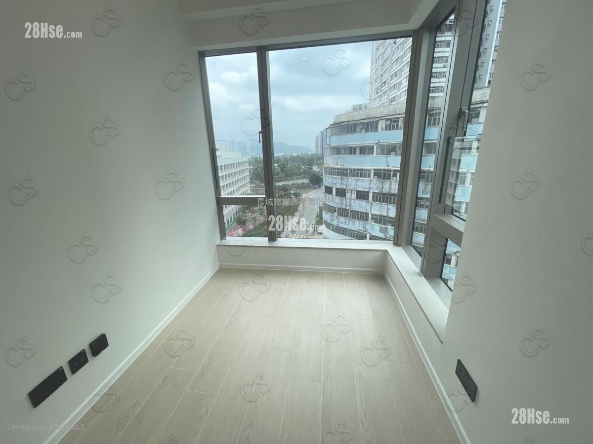 Finnie 租盤 2 房 , 1 浴室 364 平方呎