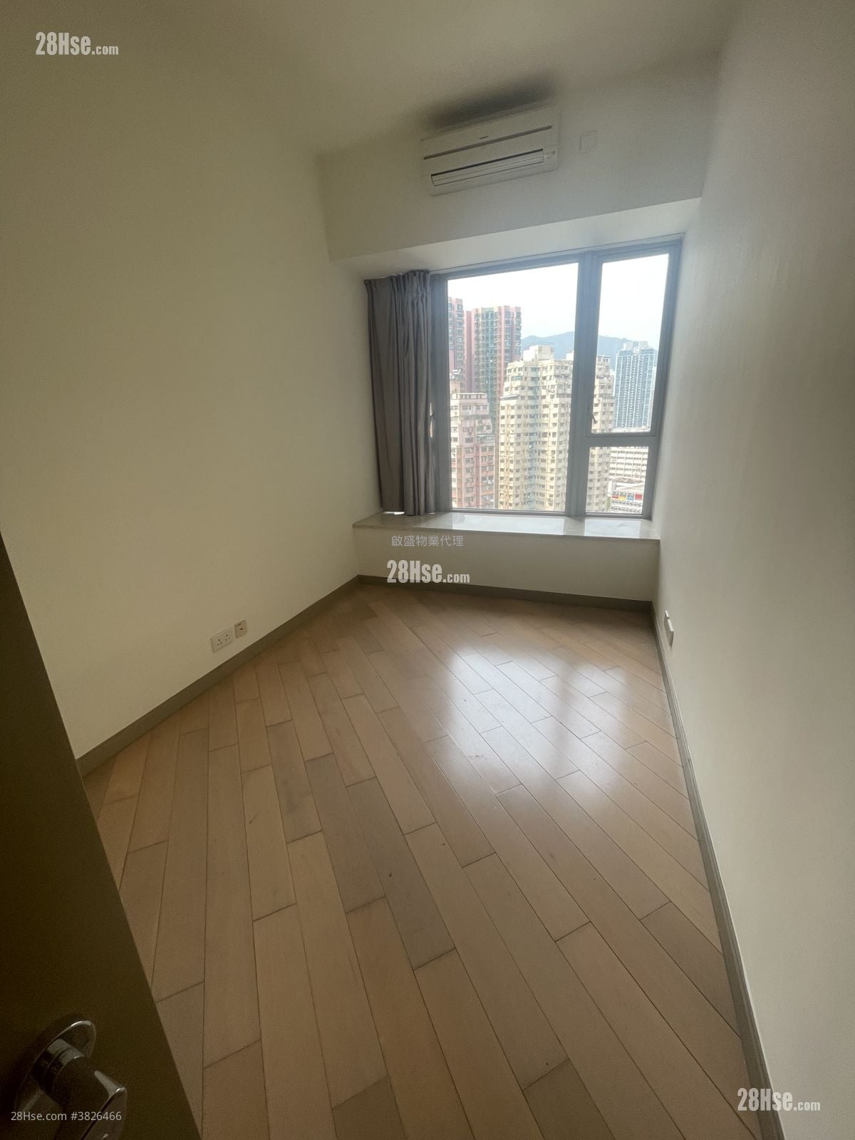 誉港湾 售盘 4 房 , 3 浴室 1,333 平方尺