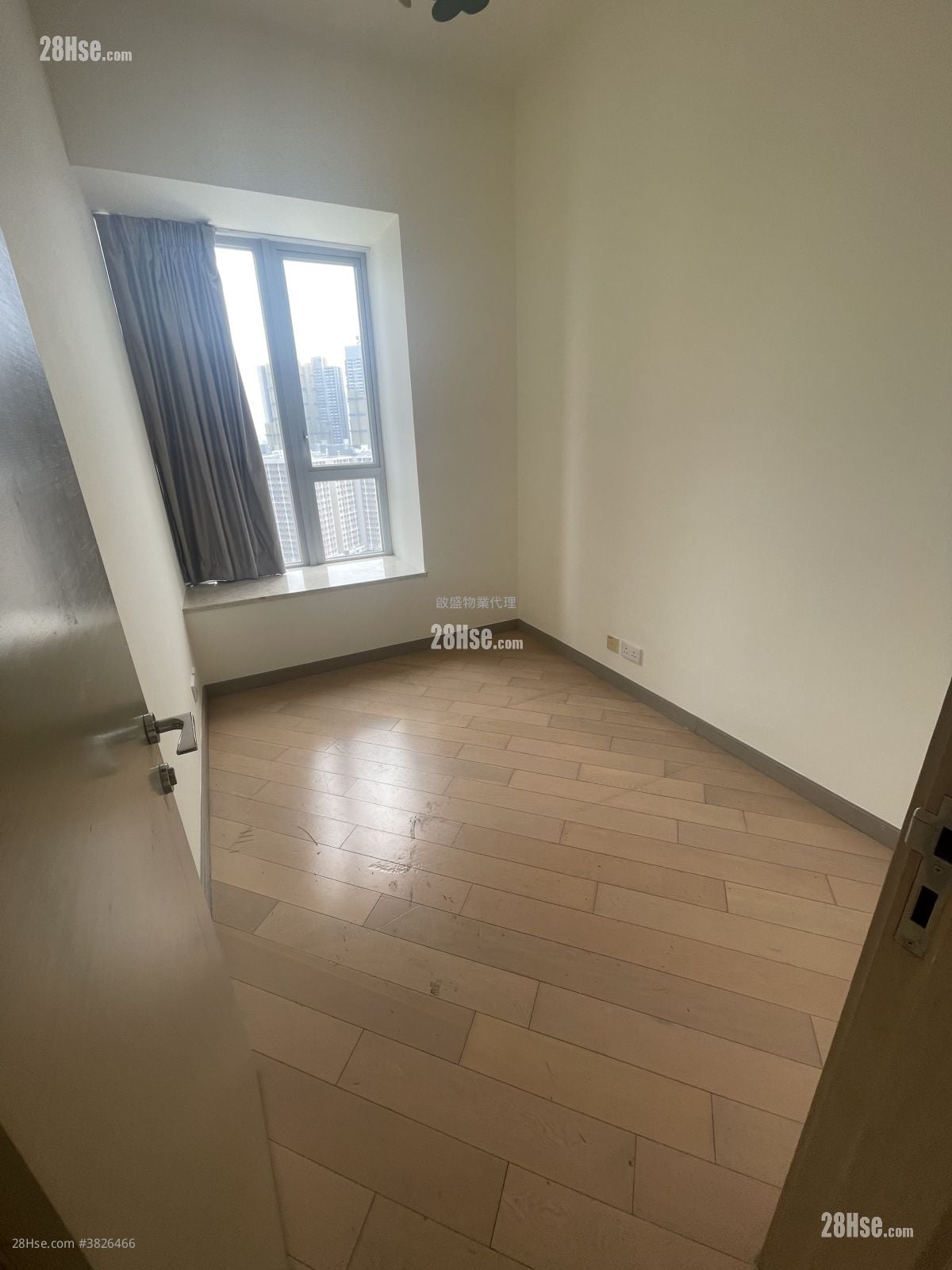 誉港湾 售盘 4 房 , 3 浴室 1,333 平方尺