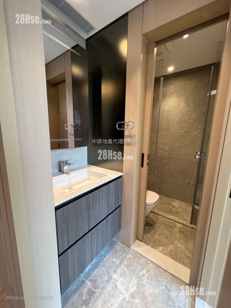 The Arles Sell 1 Bedroom 331 ft²