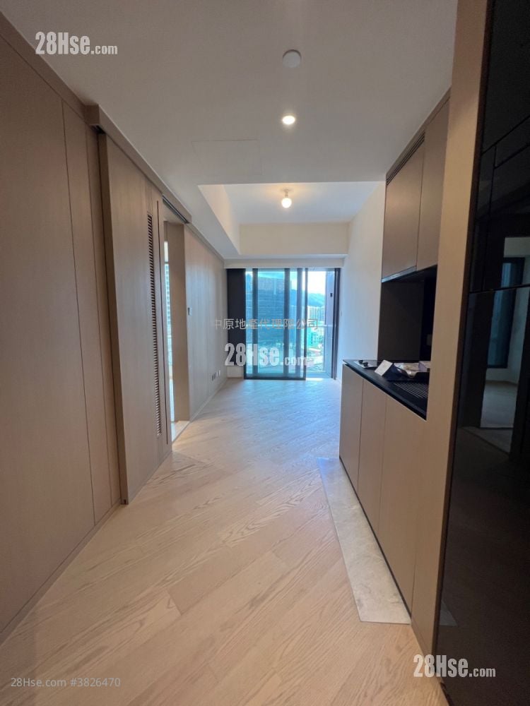 The Arles Sell 1 Bedroom 331 ft²