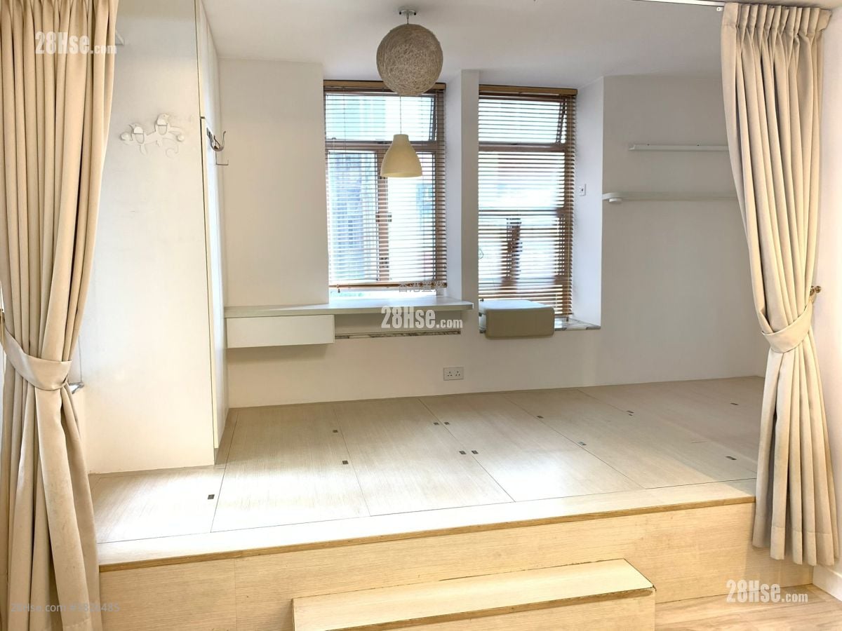 Jade Field Garden Sell 346 ft²