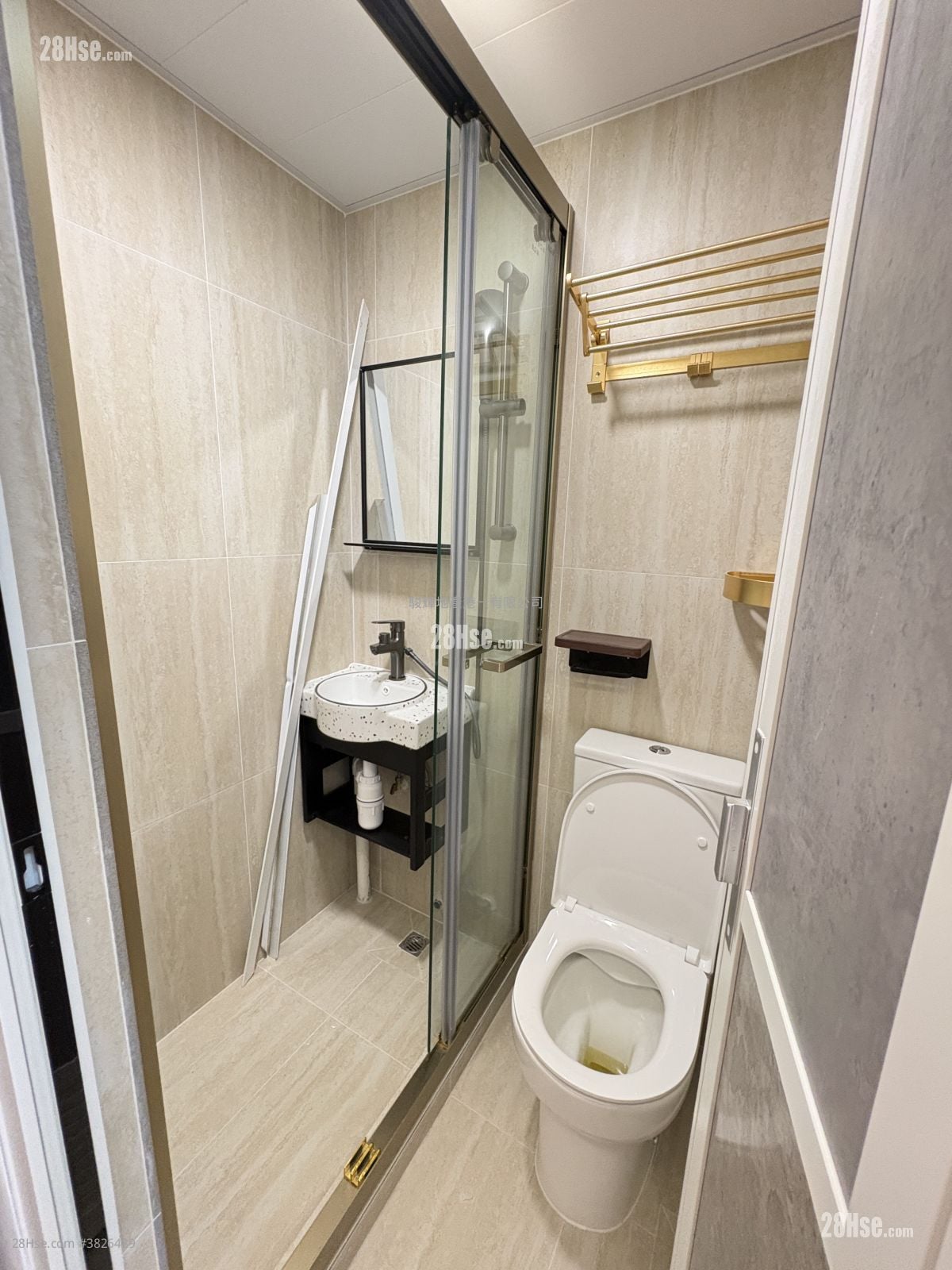 金巴利大廈 租盤 開放式間隔 , 1 浴室 180 平方呎