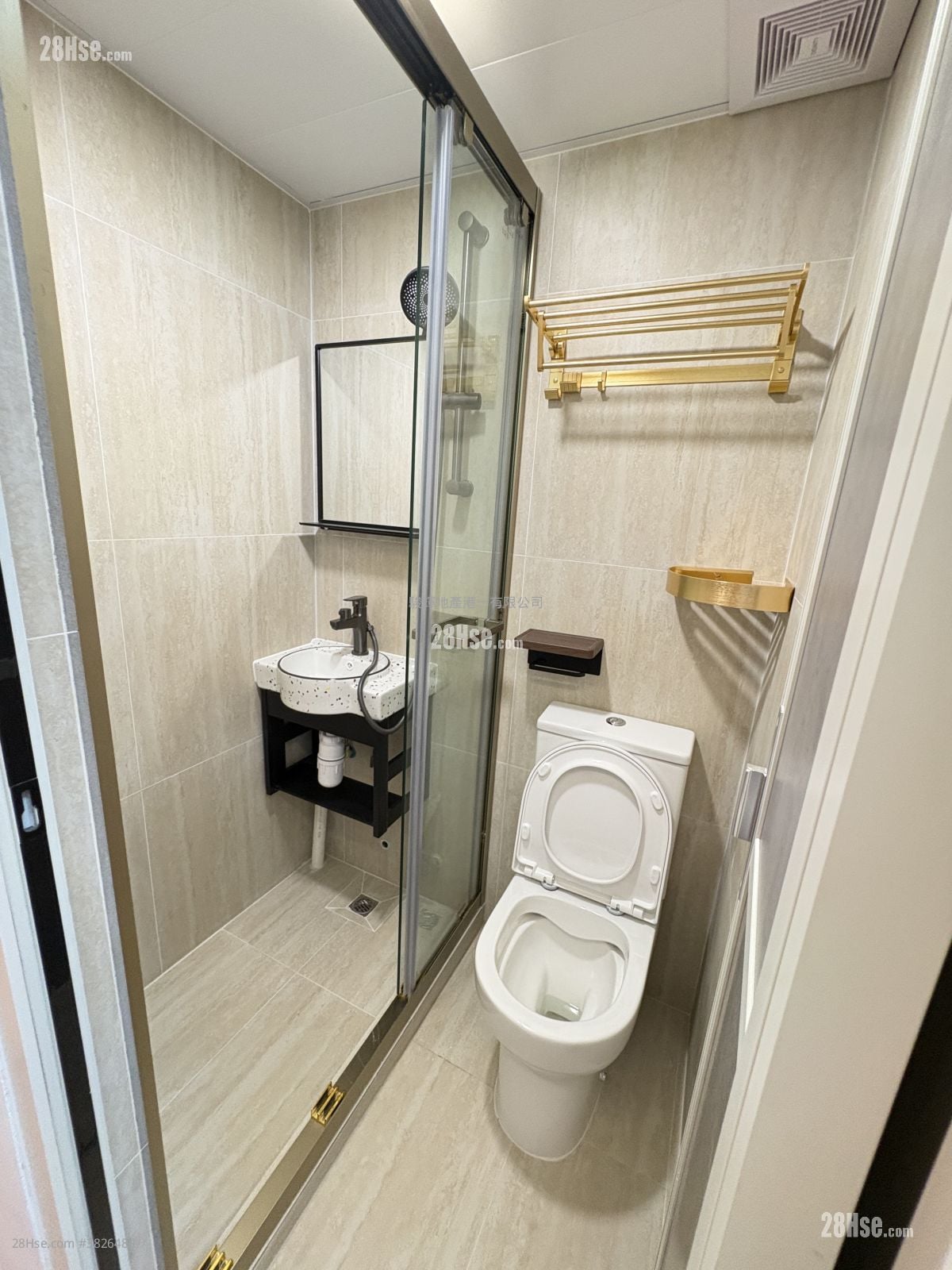 金巴利大廈 租盤 開放式間隔 , 1 浴室 180 平方呎