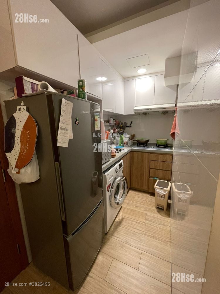 康华大厦 售盘 2 房 , 1 浴室 325 平方尺