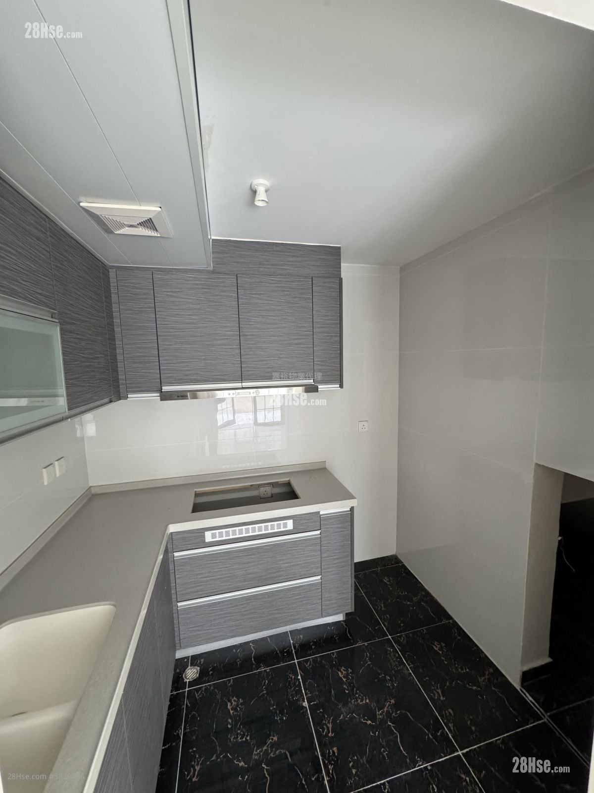 Village Sell 3 Bedrooms , 1 Bathroom 700 ft²