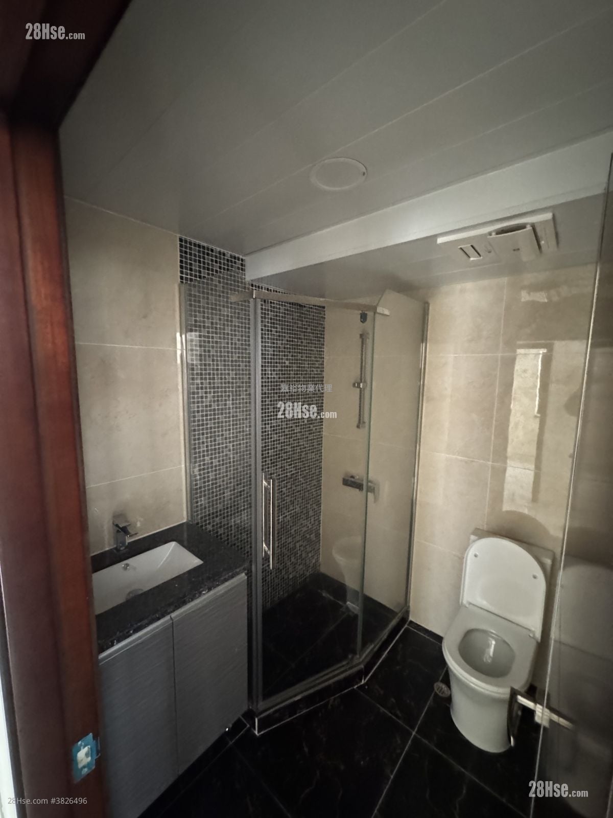 Village Sell 3 Bedrooms , 1 Bathroom 700 ft²