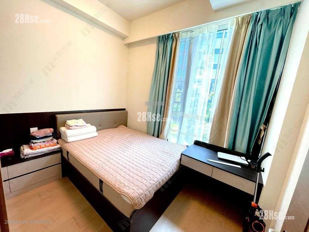 Crescent Green Sell 4 Bedrooms 2,101 ft²