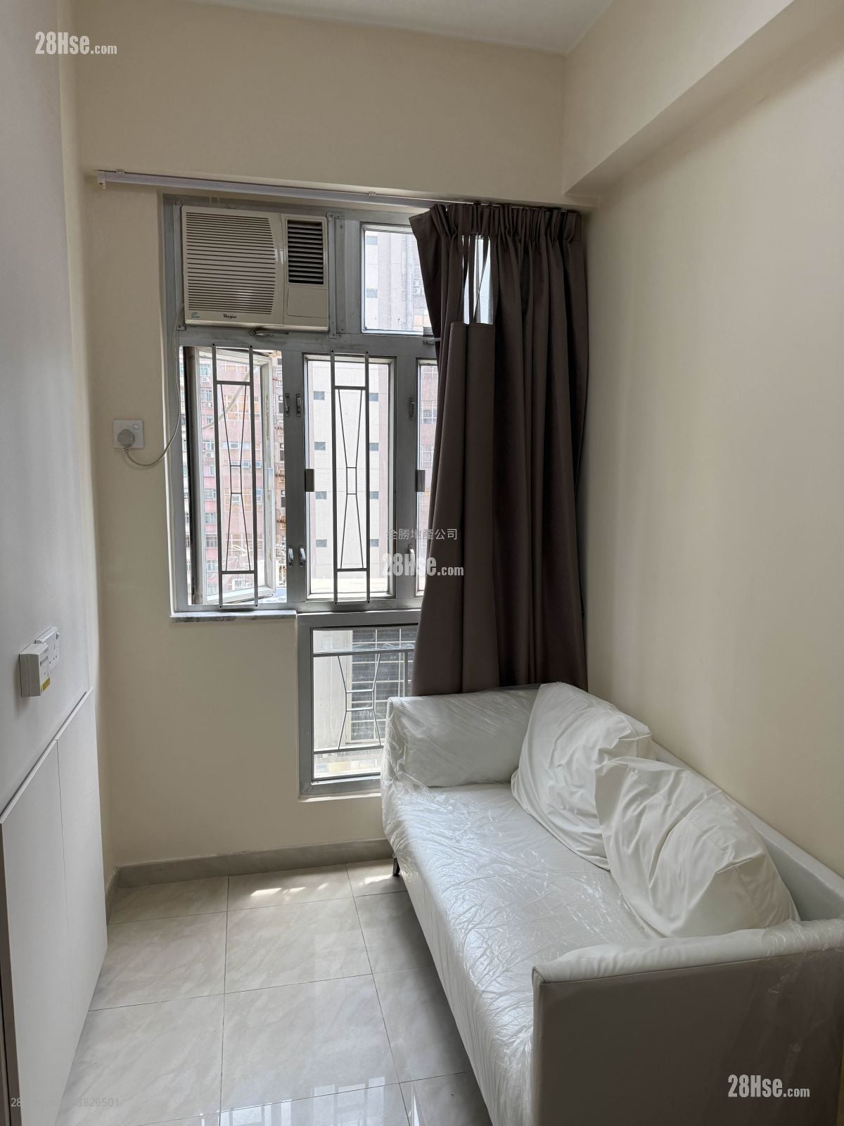 砵兰街大厦 租盘 1 浴室 171 平方尺