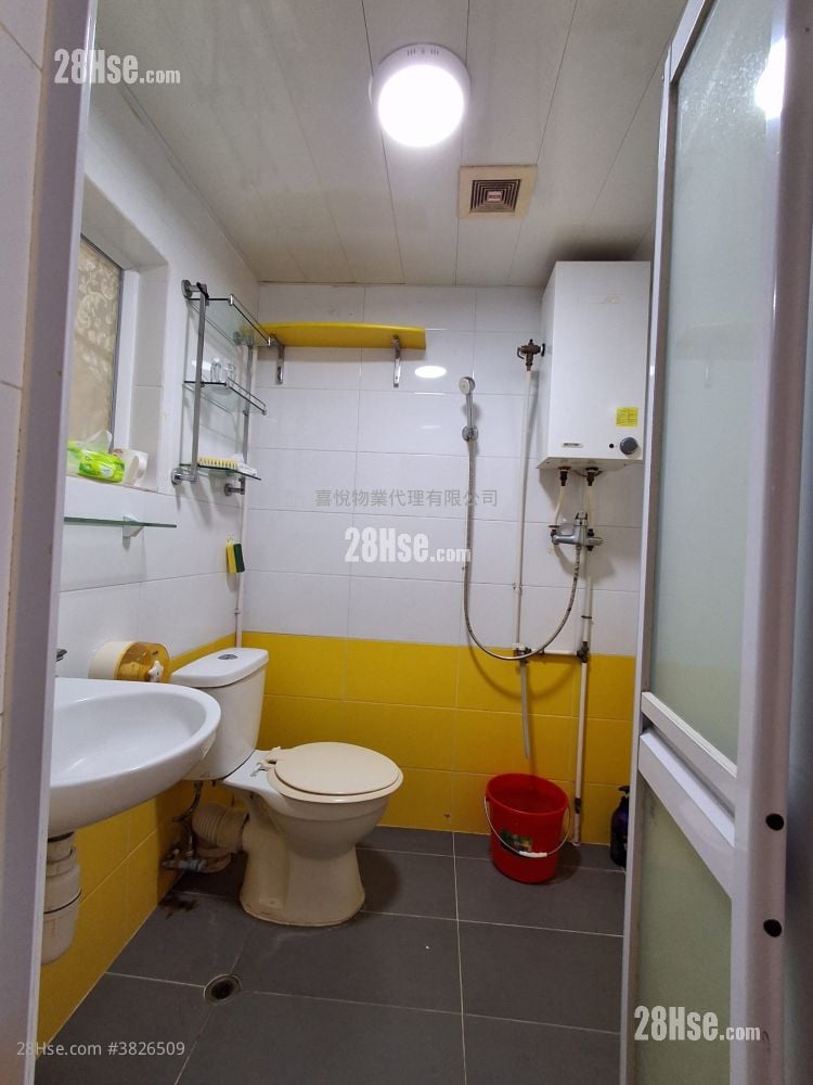 村屋 租盘 开放式间隔 , 1 浴室 350 平方尺