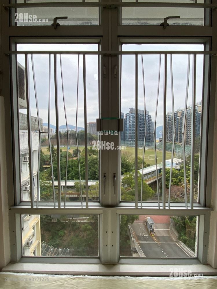 冠暉苑 售盤 2 房 , 1 浴室 418 平方呎