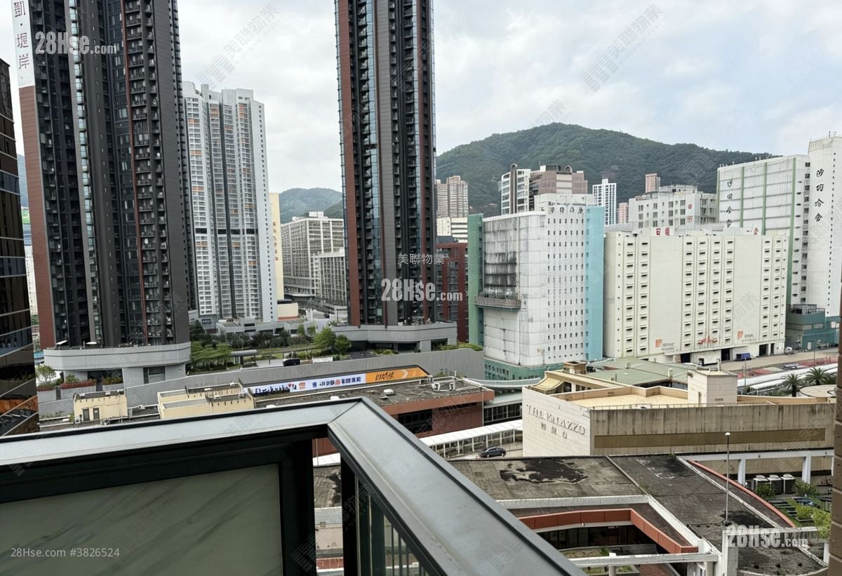 御龙山 售盘 2 房 , 1 浴室 572 平方尺