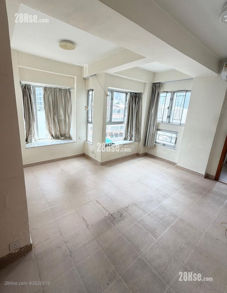 安居閣 租盤 236 平方呎