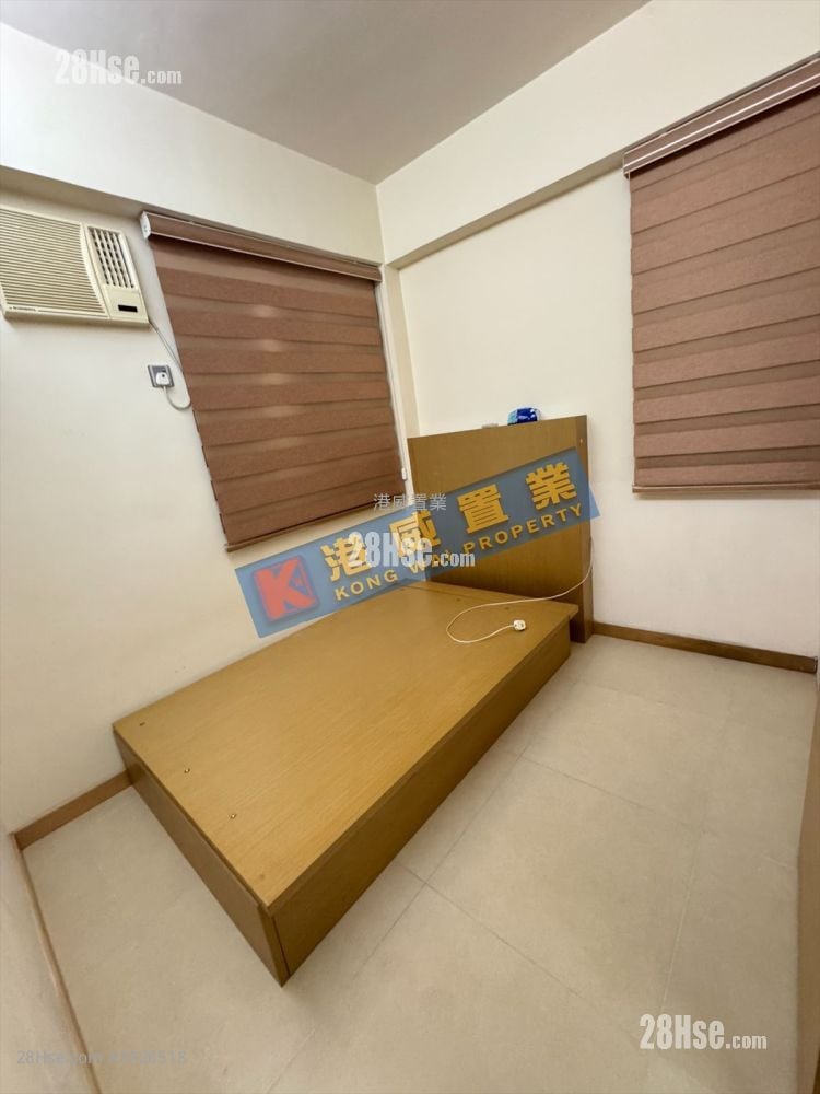 Kam Yuen Mansion Sell 2 Bedrooms , 1 Bathroom 3,080 ft²